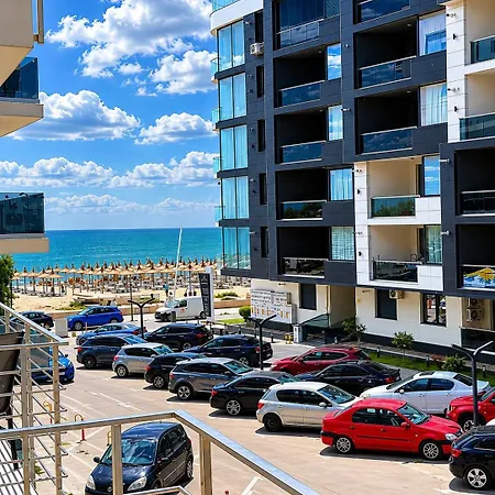 Apartament Rasarit La Malul Marii