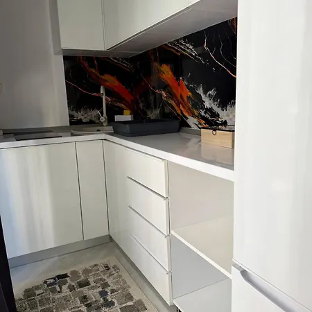 Rasarit La Malul Marii Apartament